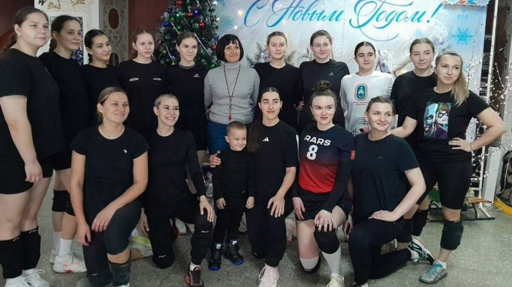 В новогодние праздники в Климово состоялись два волейбольных турнира