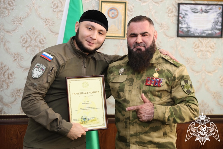 Начальник Управления Росгвардии по Чеченской Республики провел встречу с военными блогерами