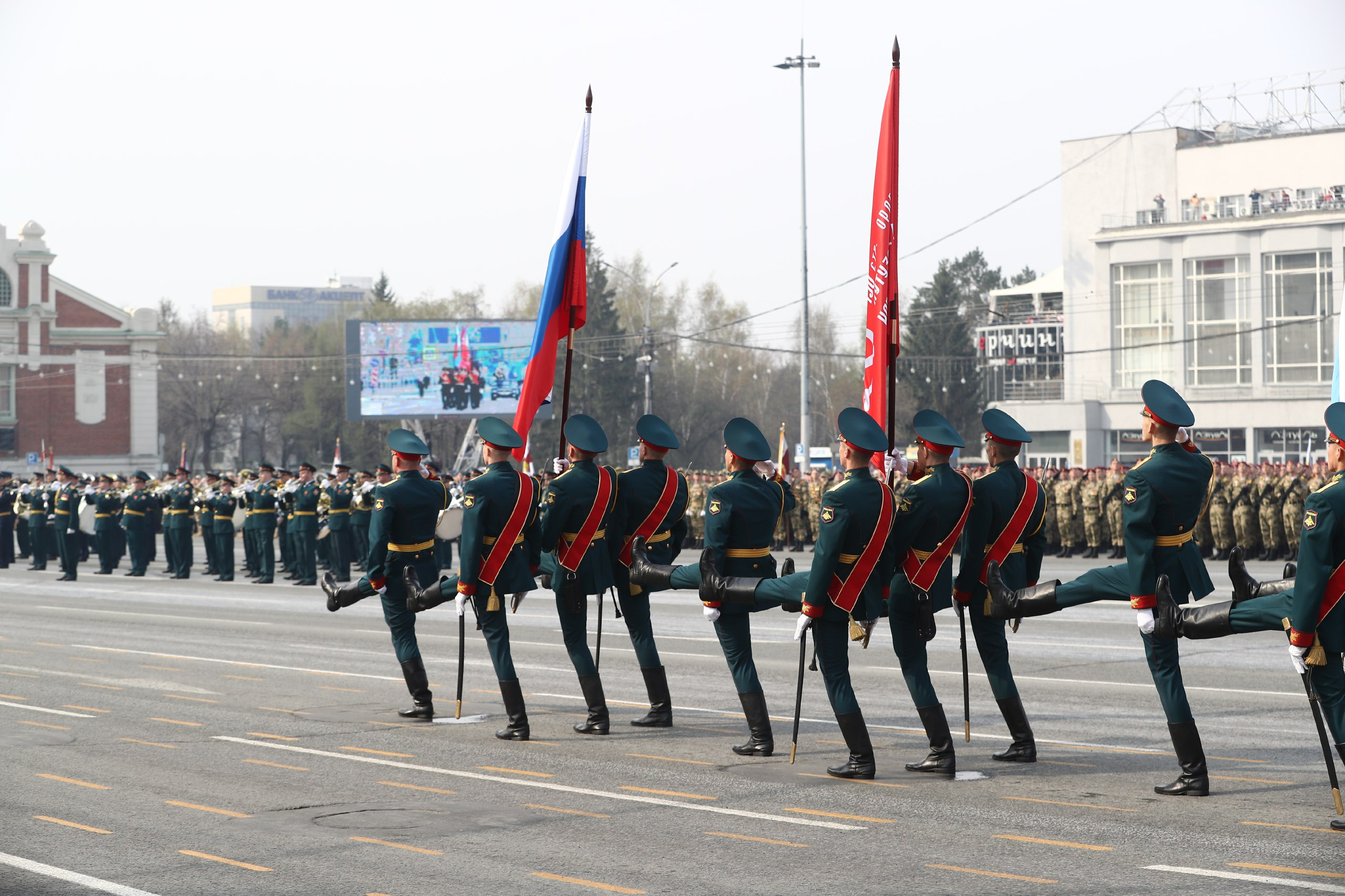 Парад начало. Парад Победы Новосибирск. Парад Победы Новосибирск 2023. Новосибирский парад 9 мая 2023. Прямая трансляция парада Победы в Новосибирске.