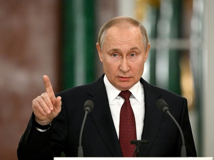 Президент России Путин отметил заслуги туляков госнаградами