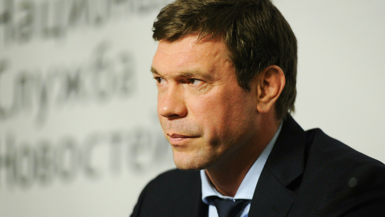 Олег Царев