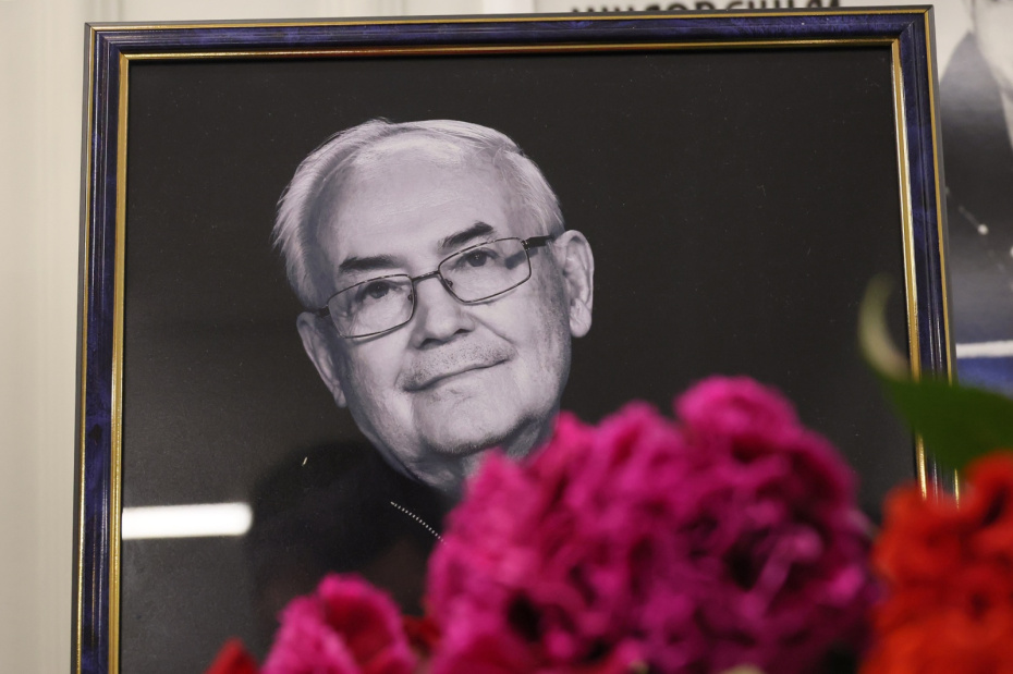 Церемония прощания со Всеволодом Шиловским а Московском театре Всеволода Шиловского