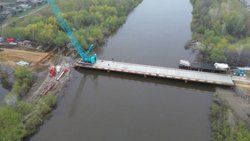 Идет строительство моста между селами Утятское и Нагорское