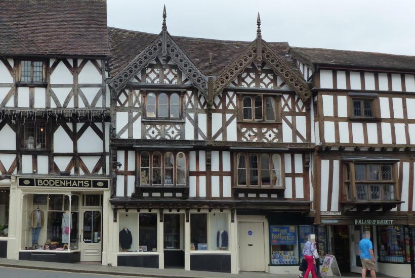 Нуайе-сюр-Серен, Бургундия 