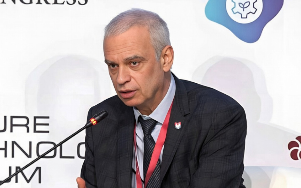 Ректор Пироговского Университета выступил на Форуме будущих технологий