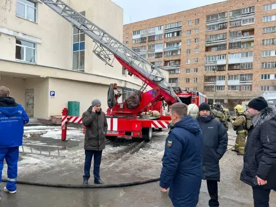 Служба Родине вместо тюрьмы, студент приставал к школьницам и крупный пожар в центре города: главное за день 18 ноября