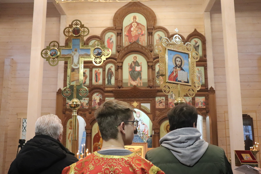 Введенский храм Гатчины отметил первый престольный праздник