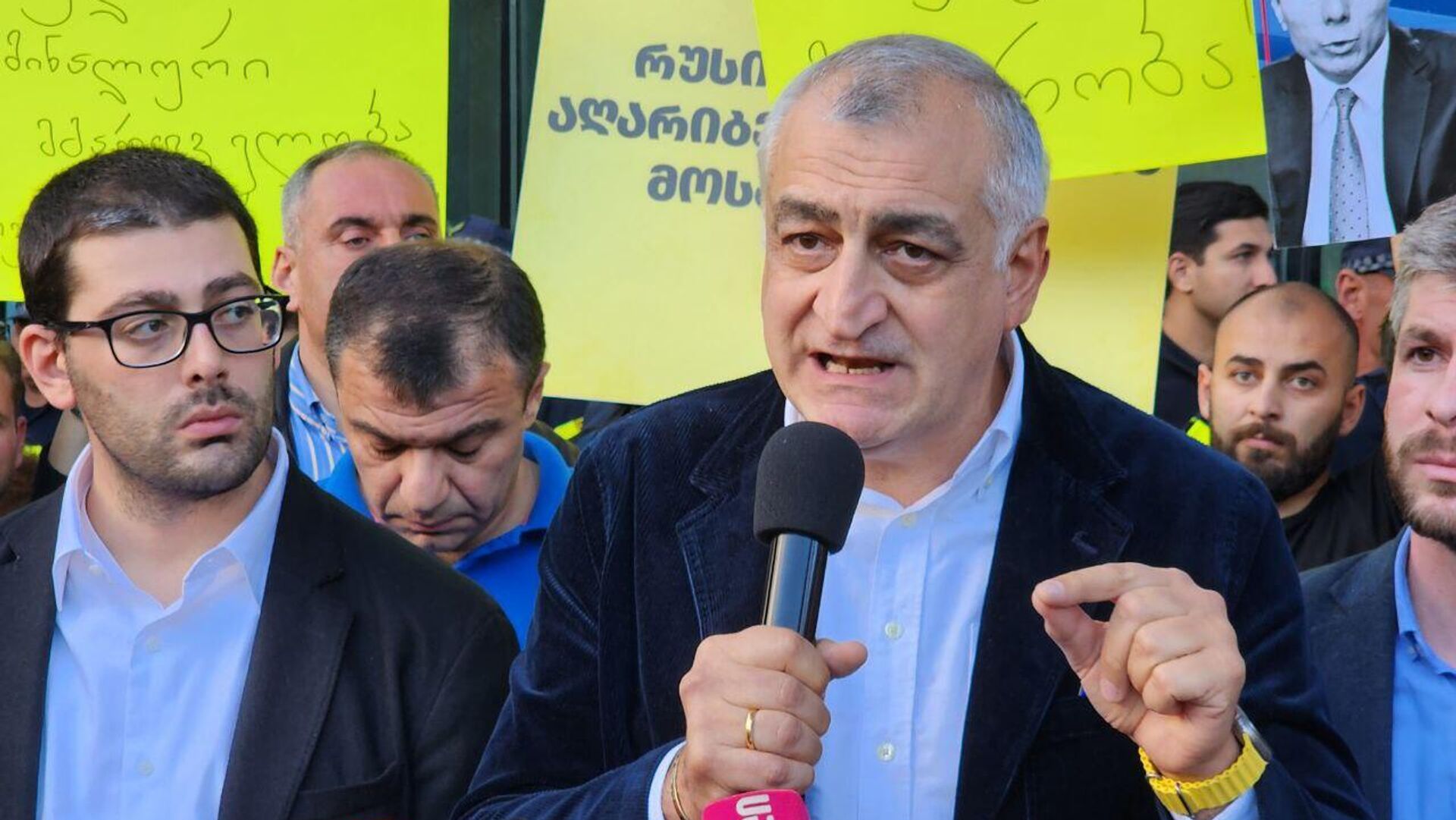 Мамука Хазарадзе. Акция протеста Лело у здания Дома Юстиции 20 сентября 2023 года - Sputnik Грузия, 1920, 23.06.2025