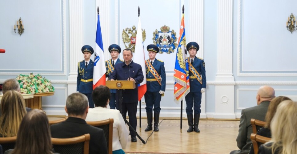 Более 50 новгородцев приняли заслуженные награды из рук главы региона