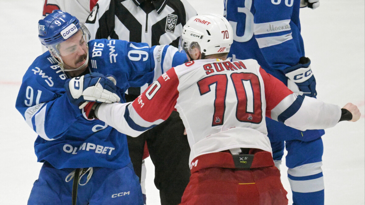 Нападающий «Локомотива» Сурин: «Уил ударил меня перчаткой, а судьи говорят, что он не хотел»