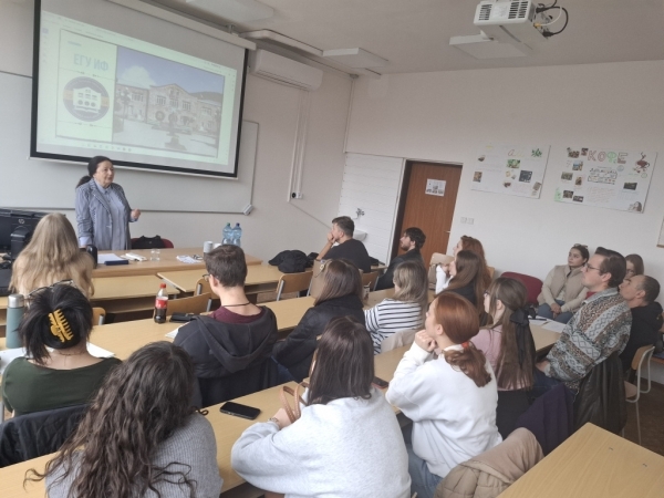 Профессор из Армении посетила словацкий Прешов и прочитала лекции для студентов