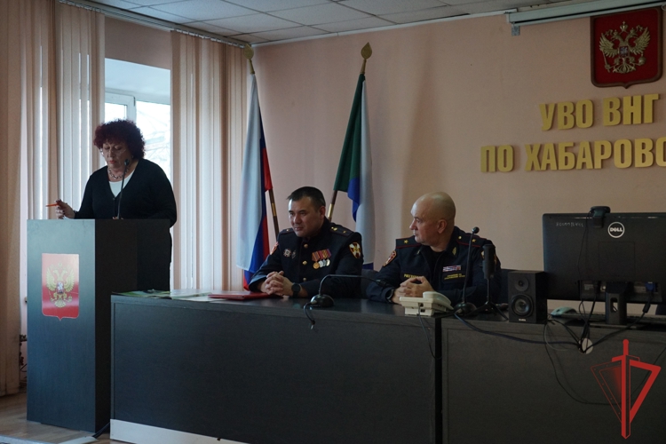 В Хабаровске состоялись торжественные мероприятия, посвящённые 73-летию со дня образования подразделений вневедомственной охраны (видео)