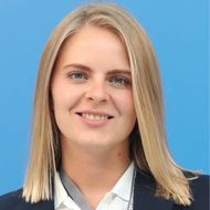 Камнева Лариса Эдуардовна