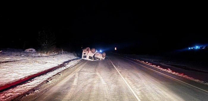 В Онгудайском районе перевернулся УАЗ, водитель госпитализирован