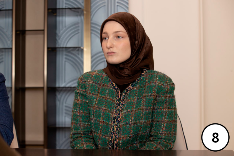 Первый заместитель руководителя администрации главы и правительства Чечни Хадижат Кадырова