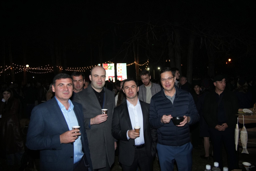 Тимур Агрба посетил осенний гастрофестиваль "Вкус осени: фейхоа"