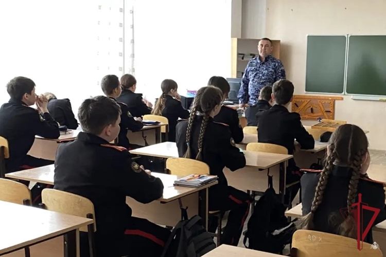 В районах Бурятии сотрудники вневедомственной охраны проводят мероприятия, посвященные Дню Победы