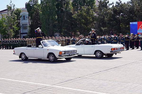 Парадный расчет сотрудников УФСИН России по Республике Дагестан принял участие в военном параде, посвященном 79-й годовщине Победы в Великой Отечественной войне