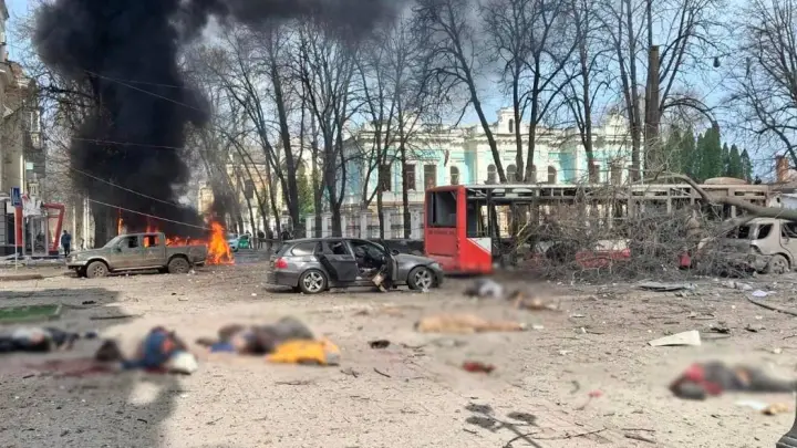 Власти Украины: В результате удара по Сумам погибли 32 человека