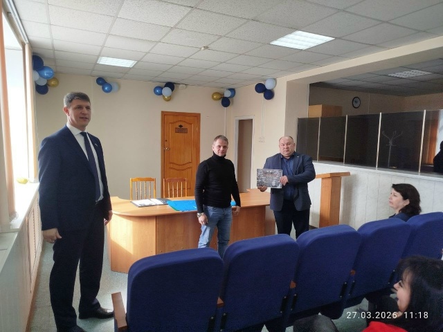 Служба по контракту