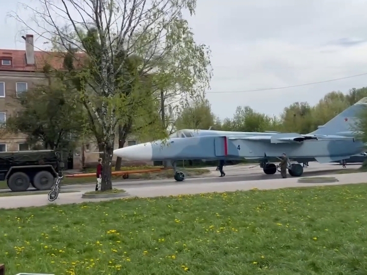 Вобликов поручил установить настоящий самолет в Черняховском округе к 9 Мая