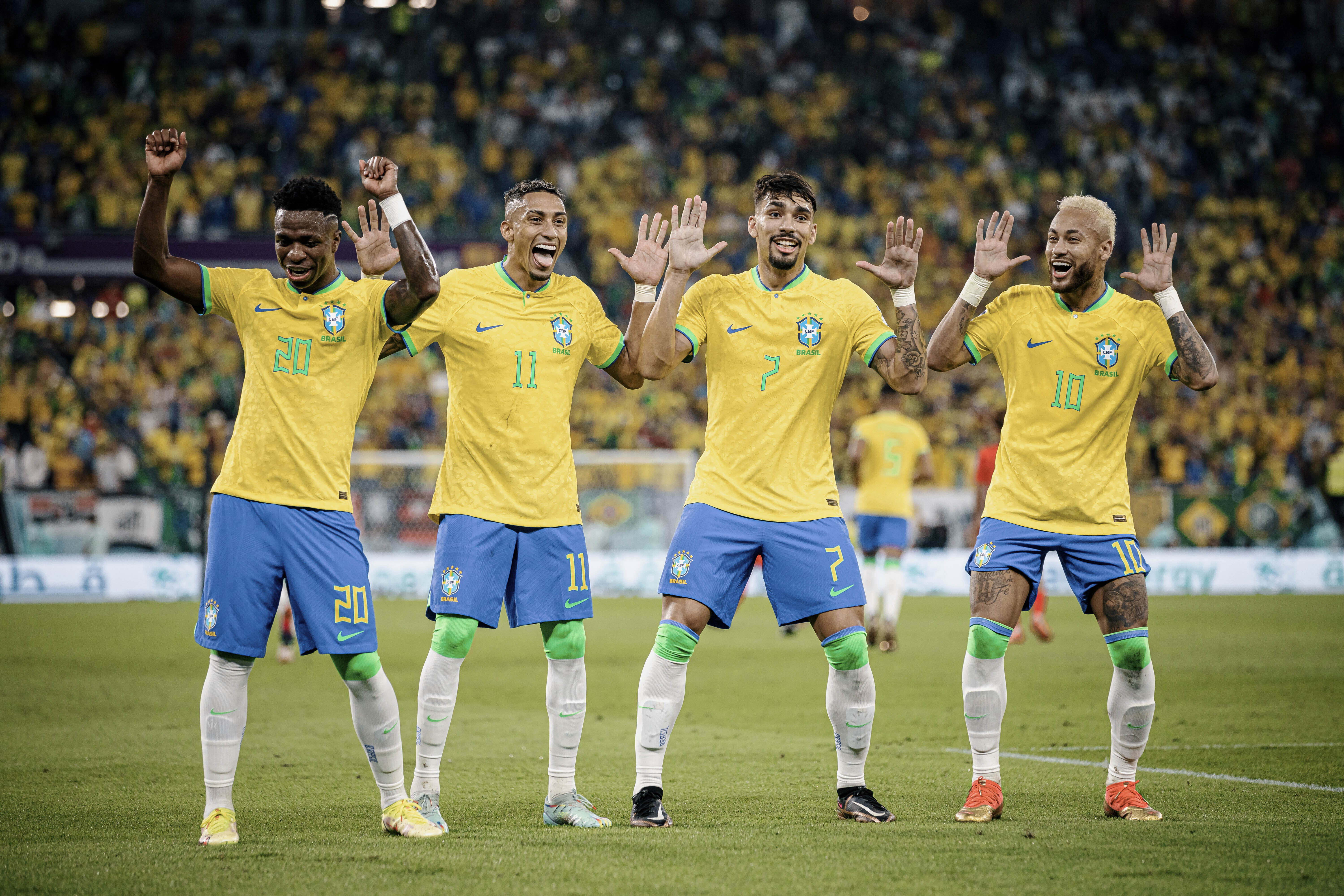 Прямой эфир футбол бразилия англия. Бразилия Хорватия 2022. Бразилия ЧМ 2022. Неймар сборная Бразилии.