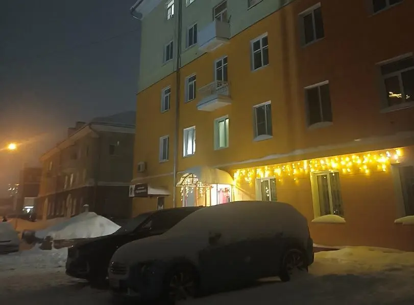 Потепление до минус 6 градусов придет в Новосибирск в конце этой недели после затяжных морозов, сообщил пресс-центр мэрии со ссылкой на данные Западно-Сибирского Гидрометцентра.