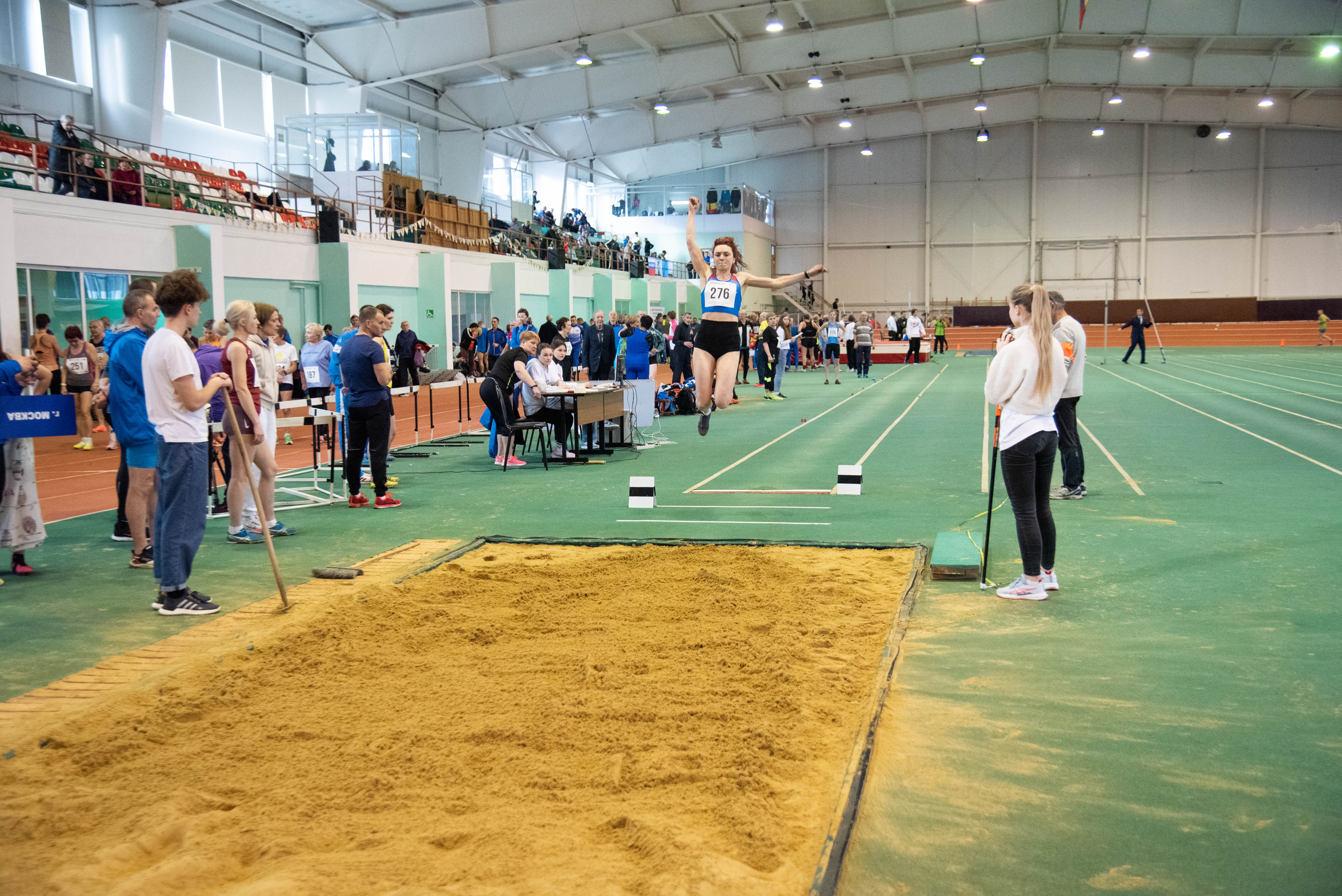 Чемпионы для россии пенза 2021. Дс рубин пенза. Манеж уор пенза. Манеж пенза. Легкоатлетический манеж уор пенза.