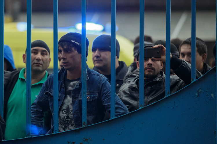 «Искусственный интеллект, обученный негативным стереотипам о мигрантах в России, например, может, не разделяя, выдать информацию о том, что коренные мусульмане страны не благонадежны»