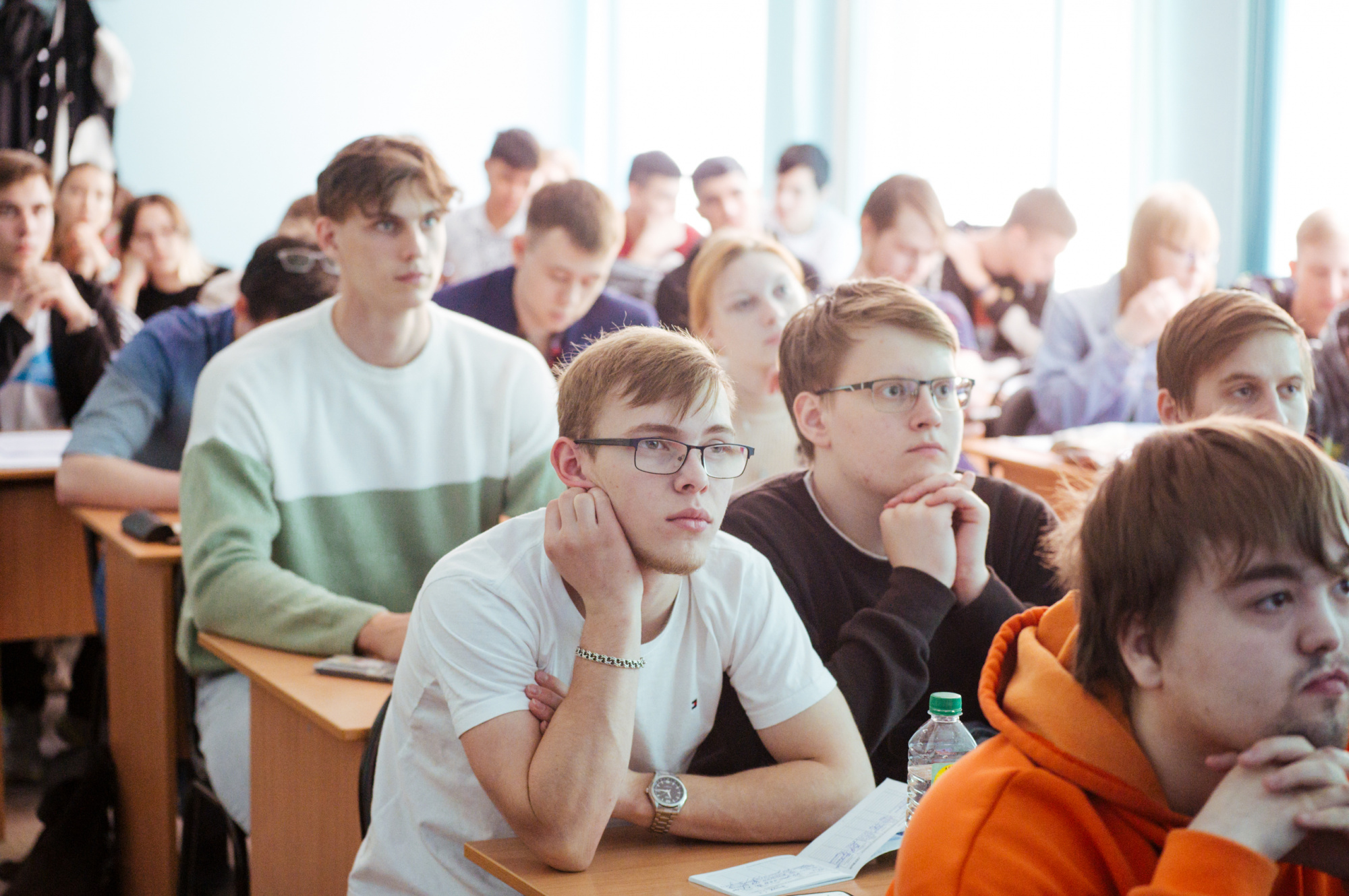 Общественные науки и современность