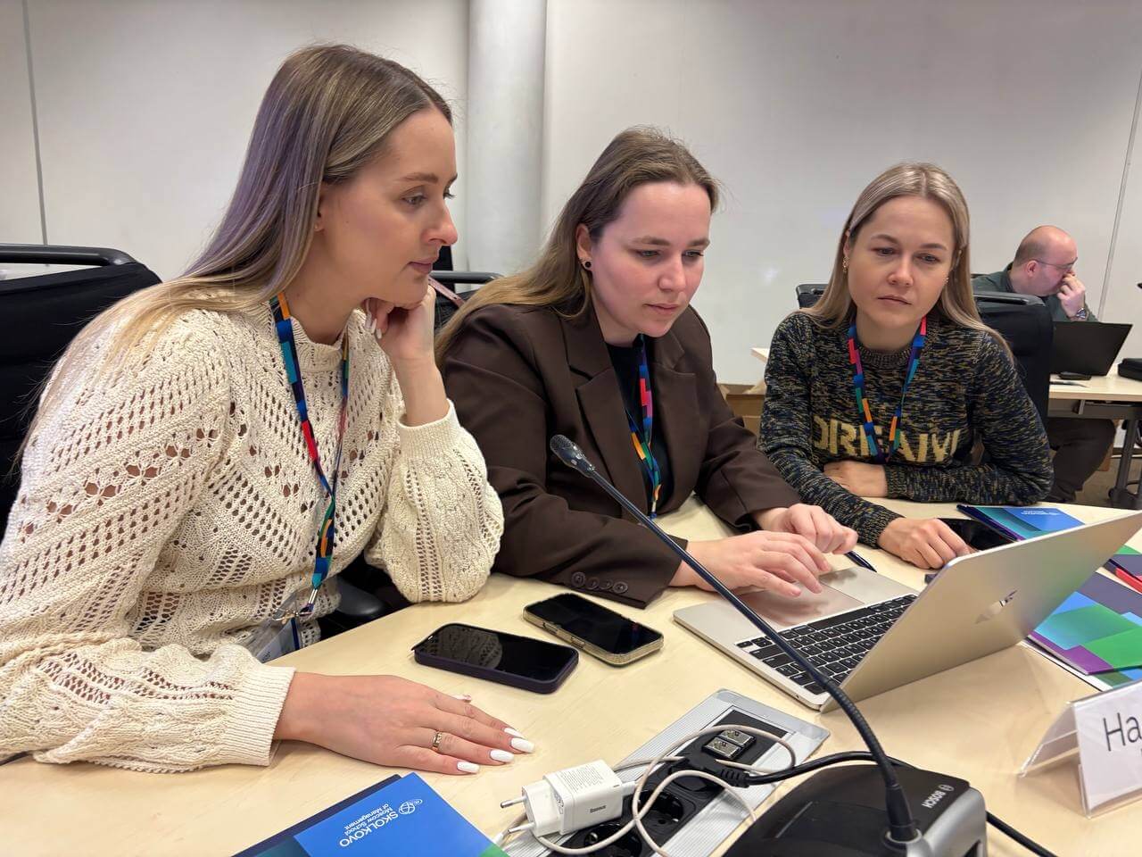 Команда завода «Красное знамя» прошла обучение в Школе управления «Сколково»