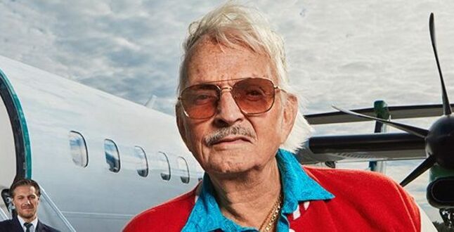 Норвежская авиакомпания будет провозить 90-летних пассажиров бесплатно