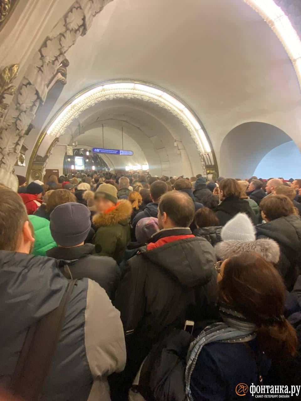 станция площадь восстания санкт петербург