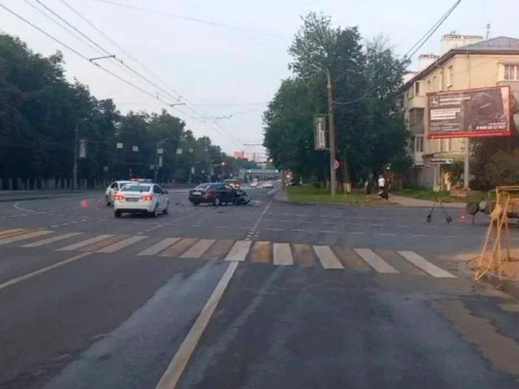 Три человека пострадали в ДТП на проспекте Гагарина