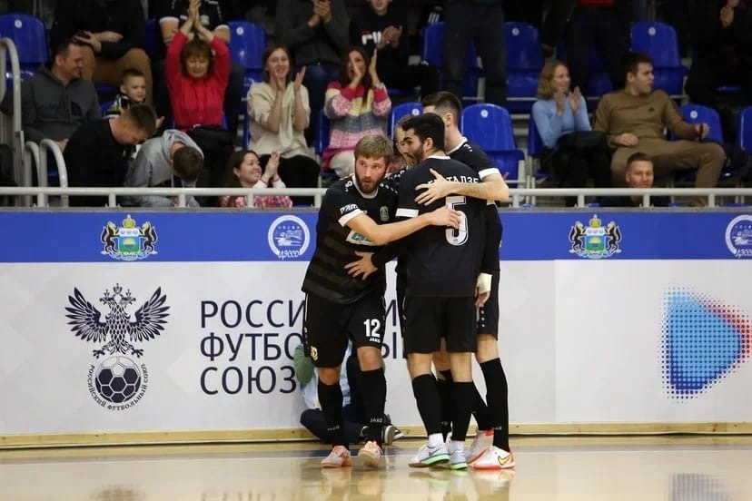 ргуфк чеховские медведи 2. мфк сибиряк мфк тюмень 25 ноября. мини футбол. синара. мини футбол синара агапов.