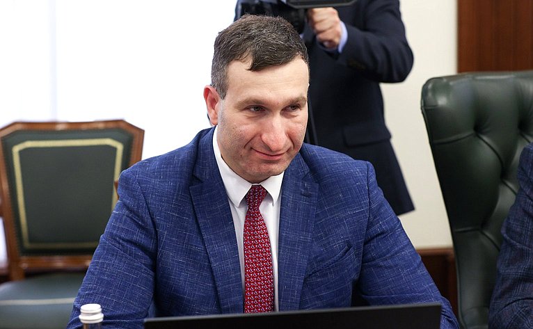 Встреча председателя Комитета Совета Федерации по международным делам Григория Карасина с Председателем Парламента стран Латинской Америки и Карибского бассейна Роландо Мигелем Гонсалесом Патрисио