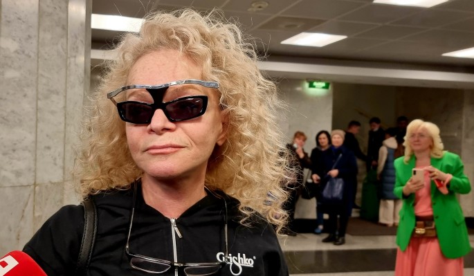 Всего 14 человек в зале: сольный концерт Долиной под угрозой отмены