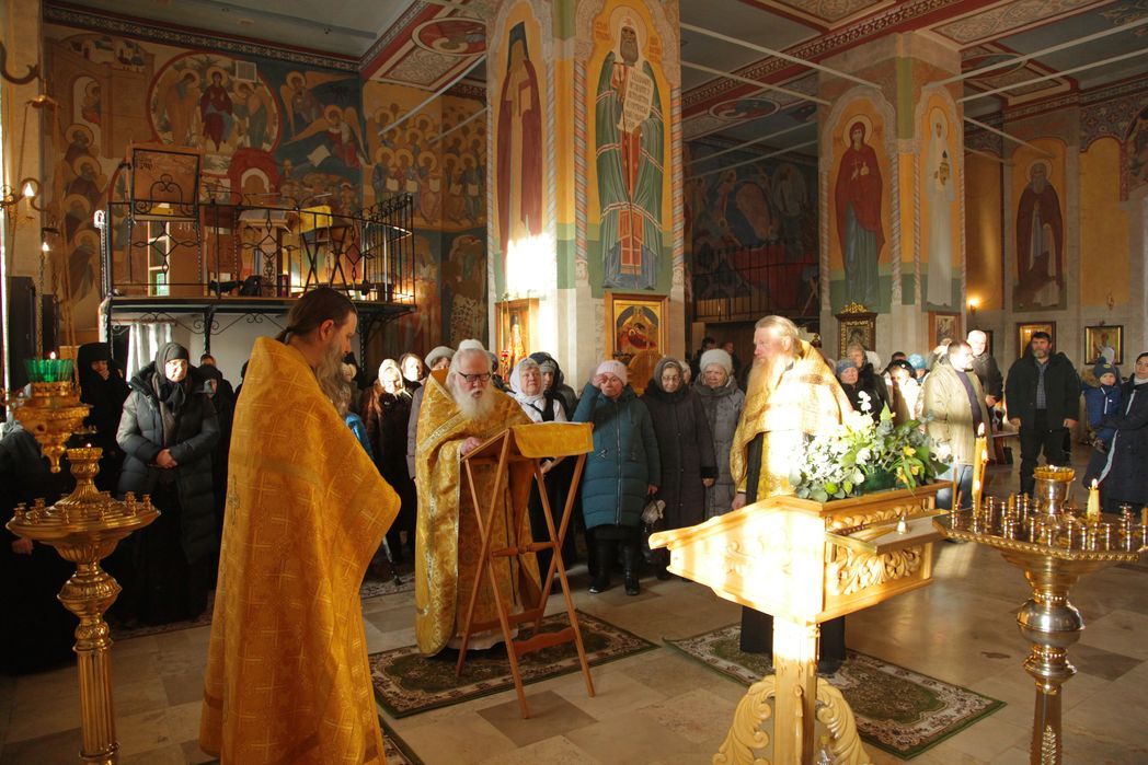 Престольные торжества в день памяти святителя Николая состоялись в Никольском Шостьенском монастыре