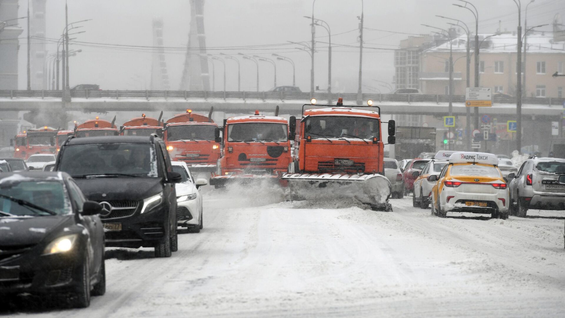 сегодня вечером в москве