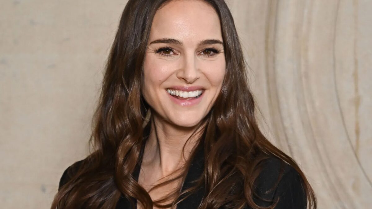 actress natalie portman attends christian dior haute couture paris fashion week.jpg