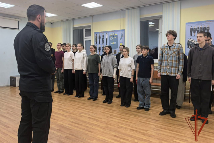 Росгвардия в Томской области чествует Героев Отечества