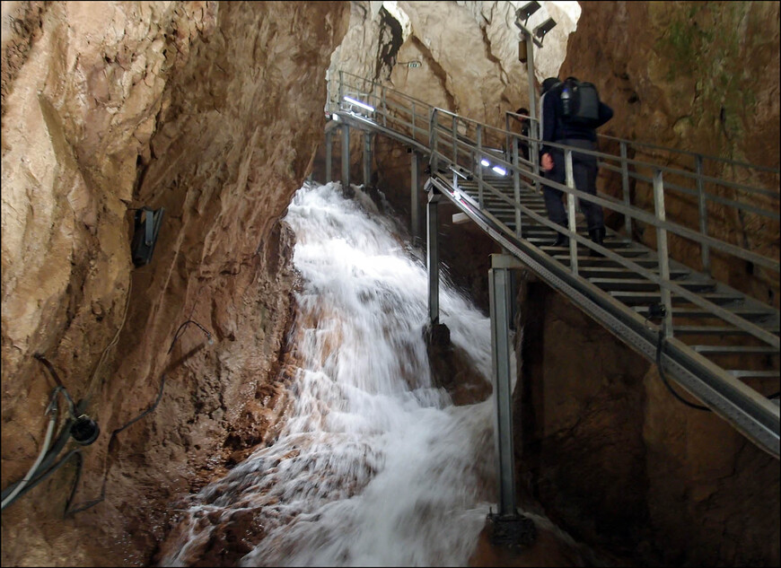 Весенняя Сербия. Фруктовые пейзажи и чудо в горах
