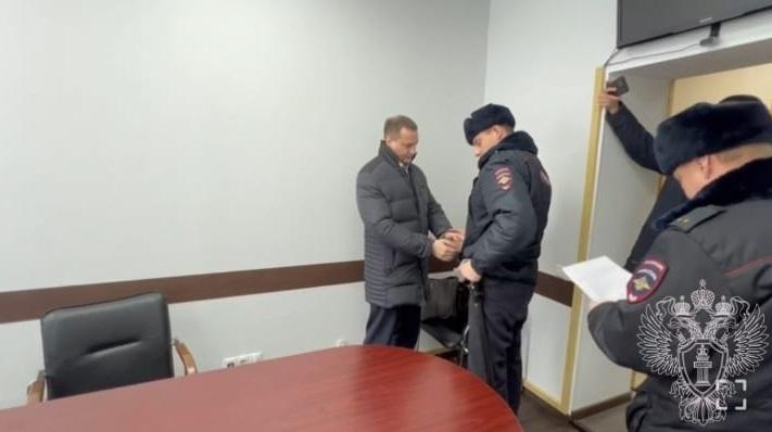 Фото Арест двух крупных чиновников в Новосибирске: что произошло после приезда замгенпрокурора Демешина 3