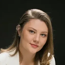 Жанна Толстикова