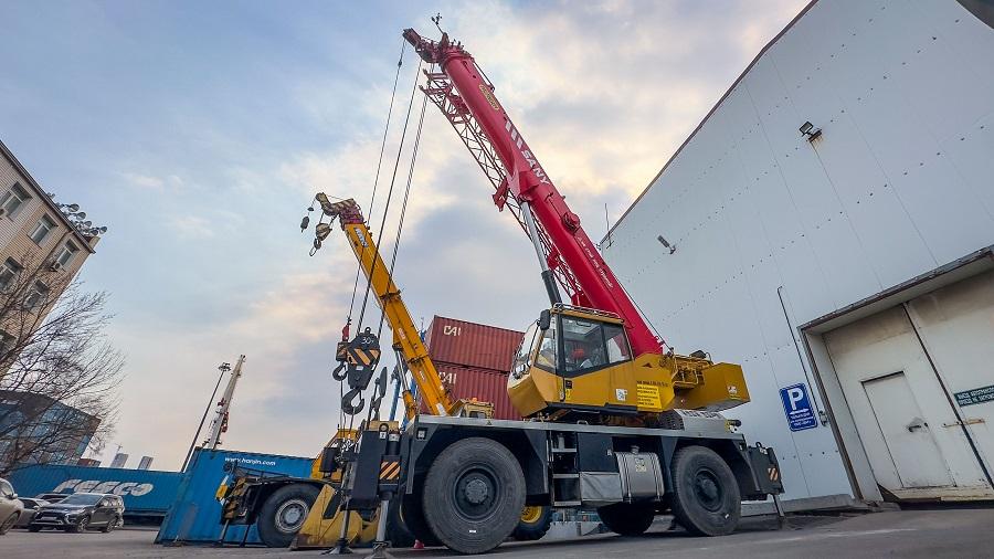 пресс-служба FESCO | Новая техника позволит Владивостокскому автомобильному терминалу на 25% ускорить взвешивание груза