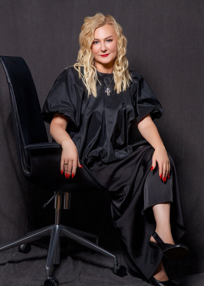 Председатель Свердловского областного отделения Русского географического общества - Гурьевских Ольга Юрьевна. Фото: имидж-студия AMALGAMA