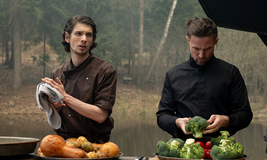 Состоялась цифровая премьера всех серий криминальной притчи «Жар» с Марком Эйдельштейном