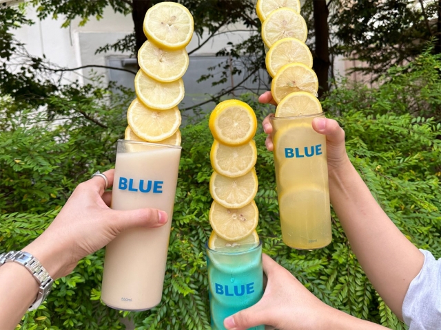 В корейском ресторане подают коктейли с башней из лимона
