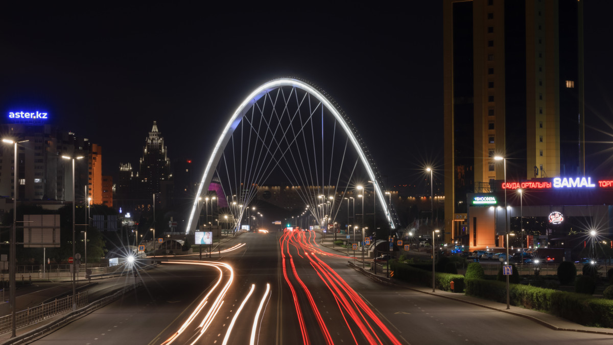 Улица Кабанбай батыра Астана. Мост Караоткель в Астане. Астана 2. Астана район Самал. 4g казахстан