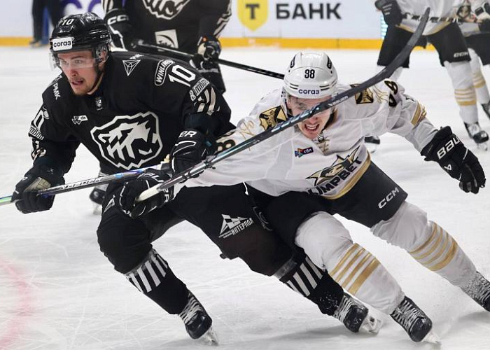 Евгений Корешков похвалил игроков «Трактора» после победы над «Адмиралом»